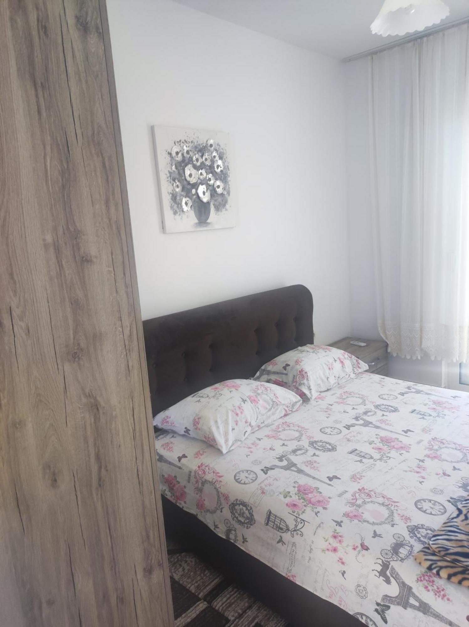 Tahiri Bellevue Apartments อุลซิน ภายนอก รูปภาพ