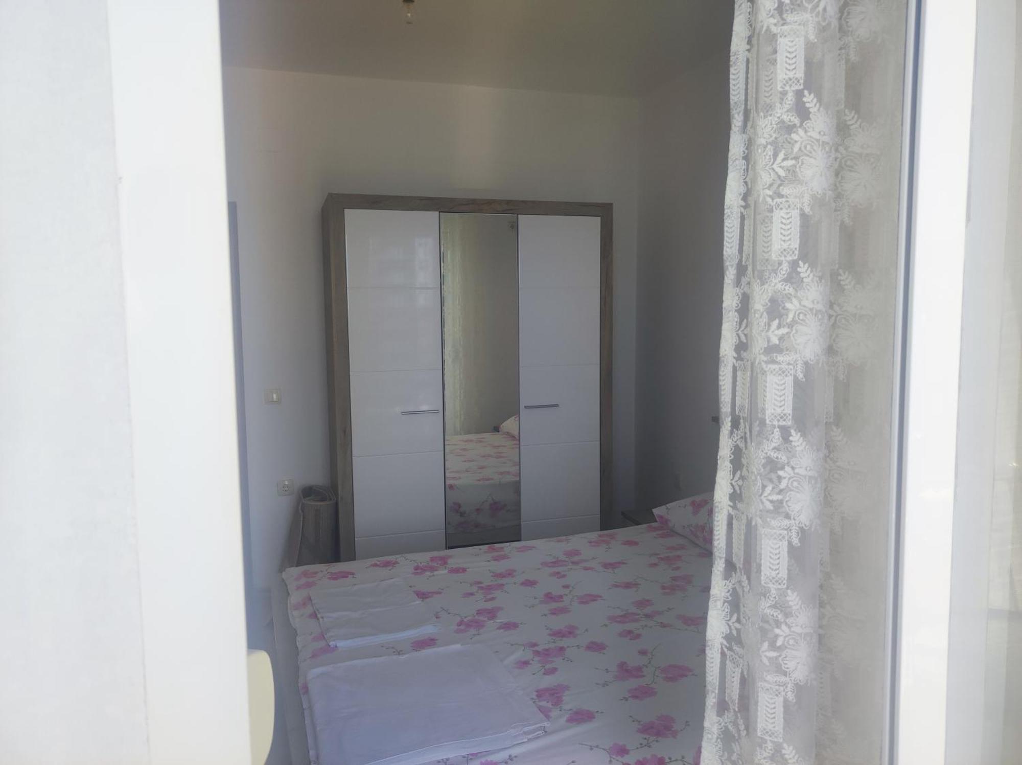 Tahiri Bellevue Apartments อุลซิน ภายนอก รูปภาพ